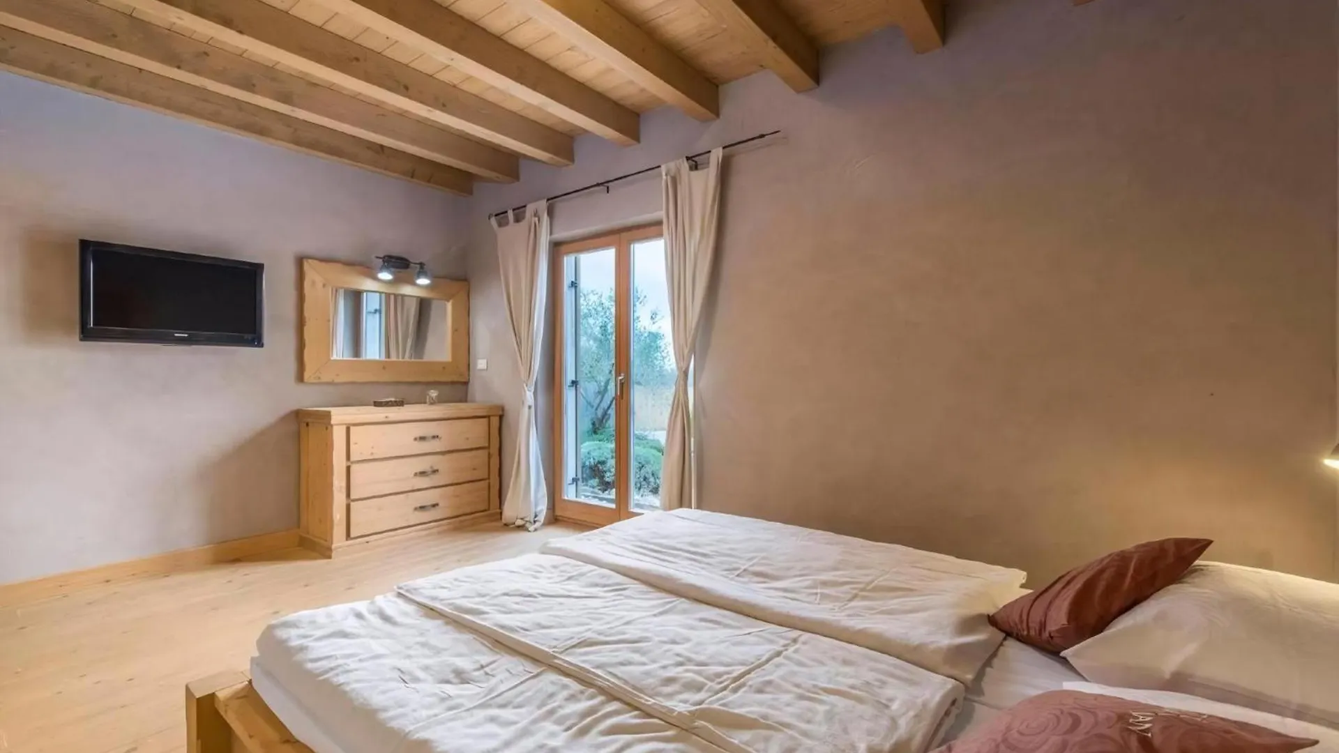 Gemuetliches Ferienhaus In Juršići