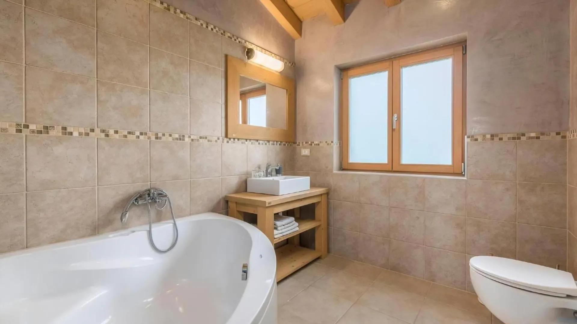 Gemuetliches Ferienhaus In Juršići