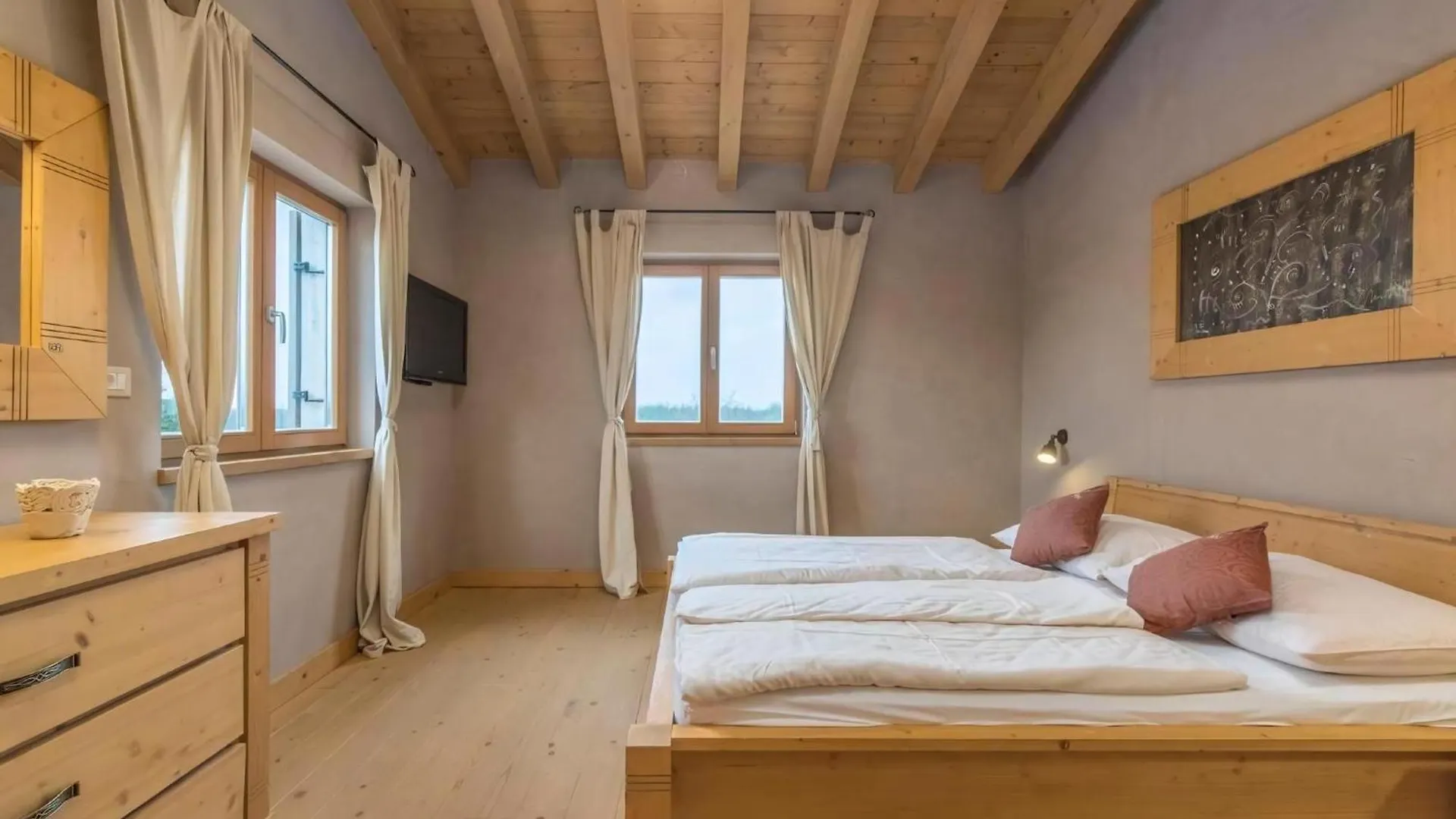 Gemuetliches Ferienhaus In Juršići 0*,  Croácia