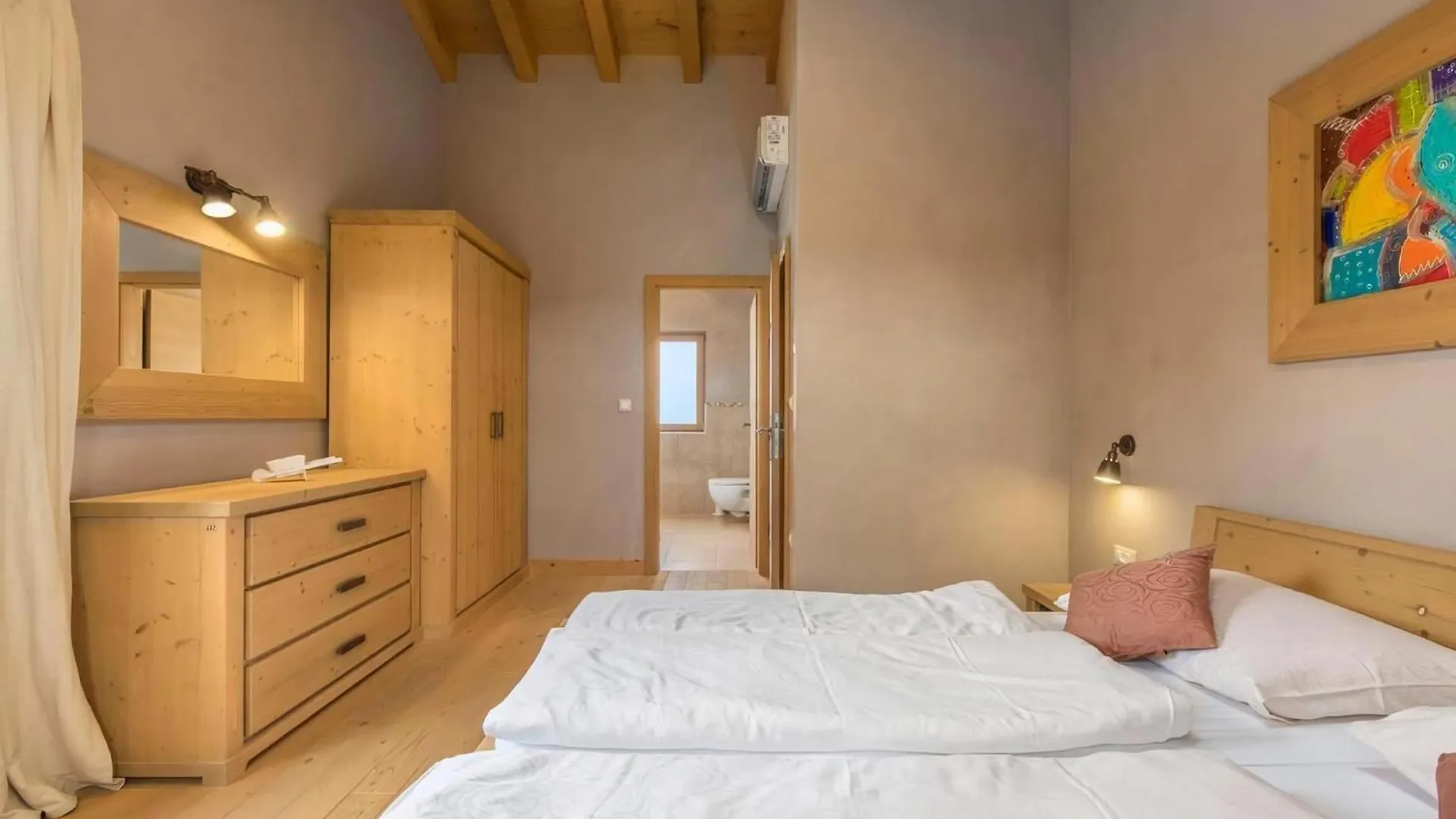 Casa de Férias Gemuetliches Ferienhaus In Juršići