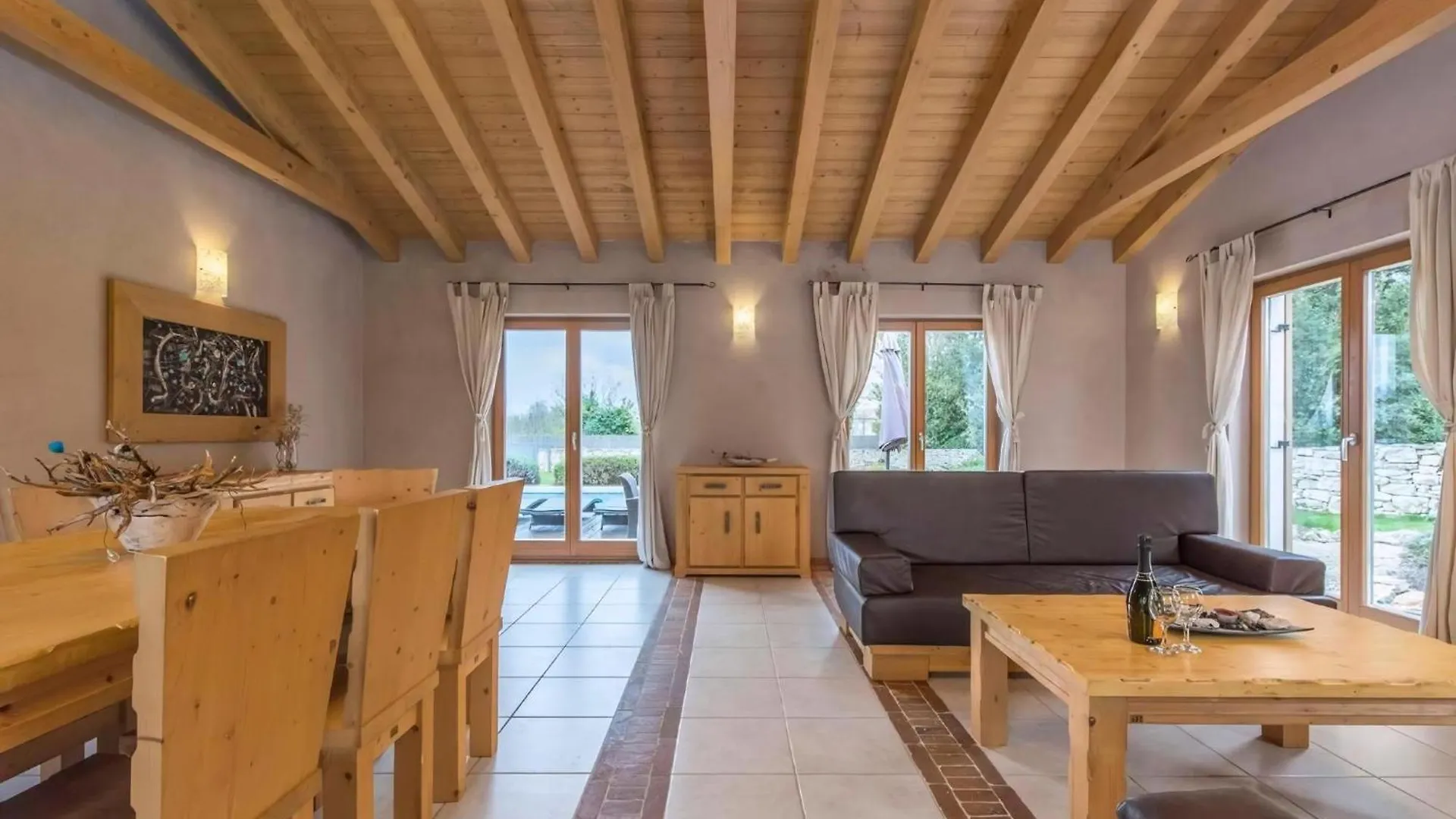 Gemuetliches Ferienhaus In Juršići Croácia